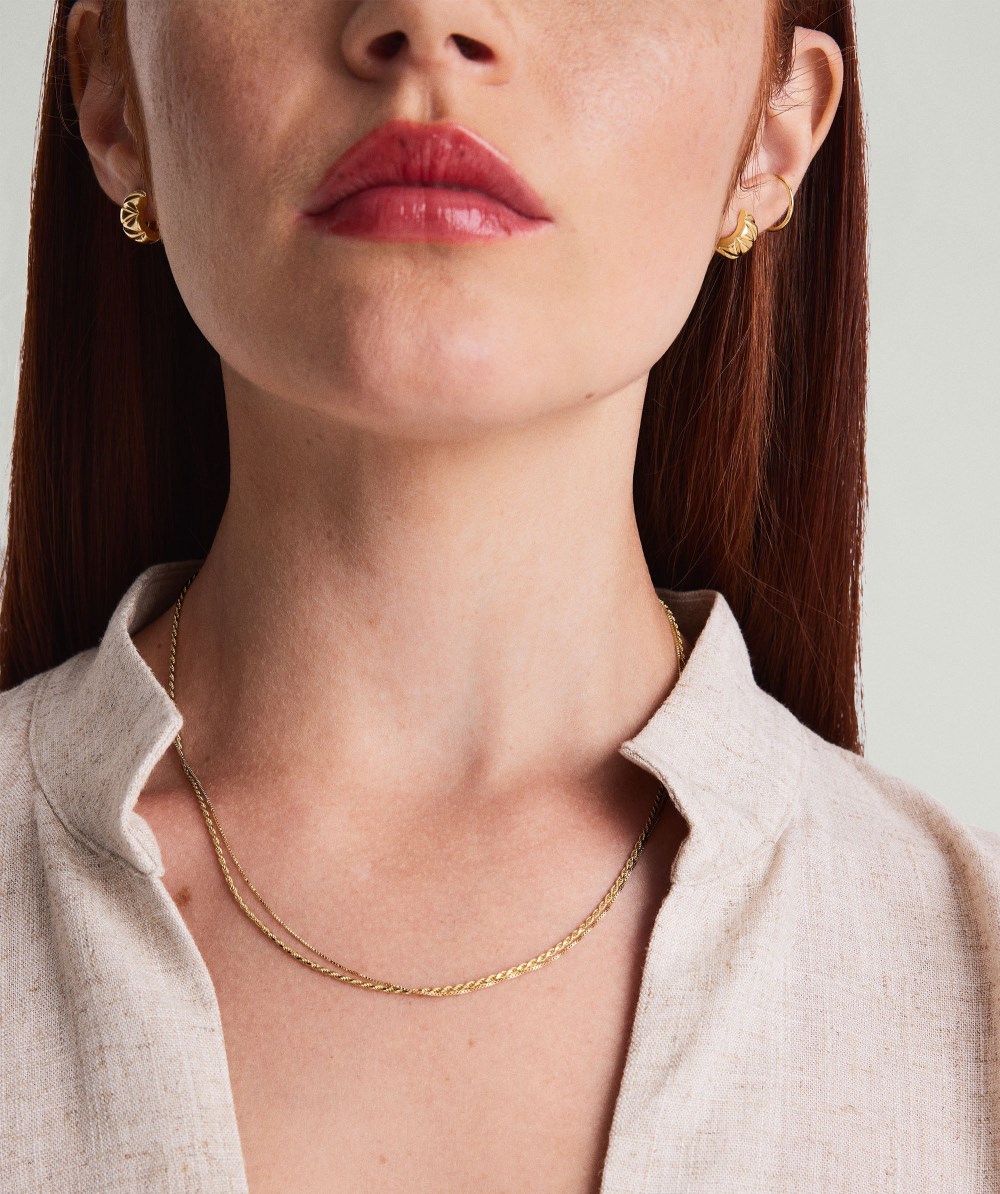 Mejuri Patra Huggie Hoops - 14k Yellow Gold