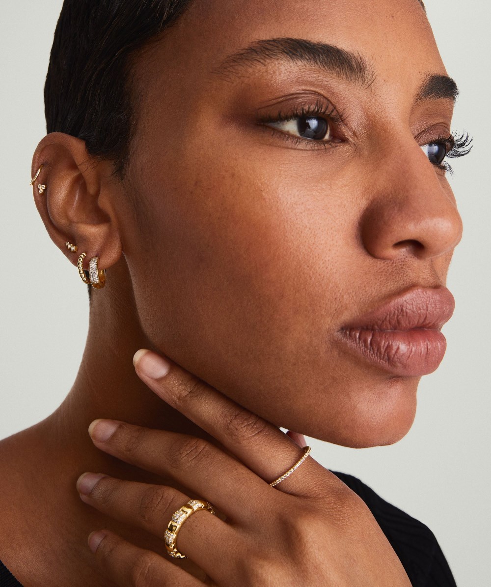 Mejuri Bold Pavé Diamond Huggie Hoops - 14k Yellow Gold