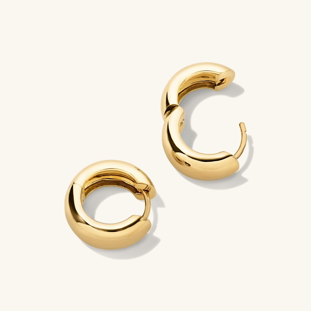 Mejuri Chunky Medium Hoops - Gold Vermeil