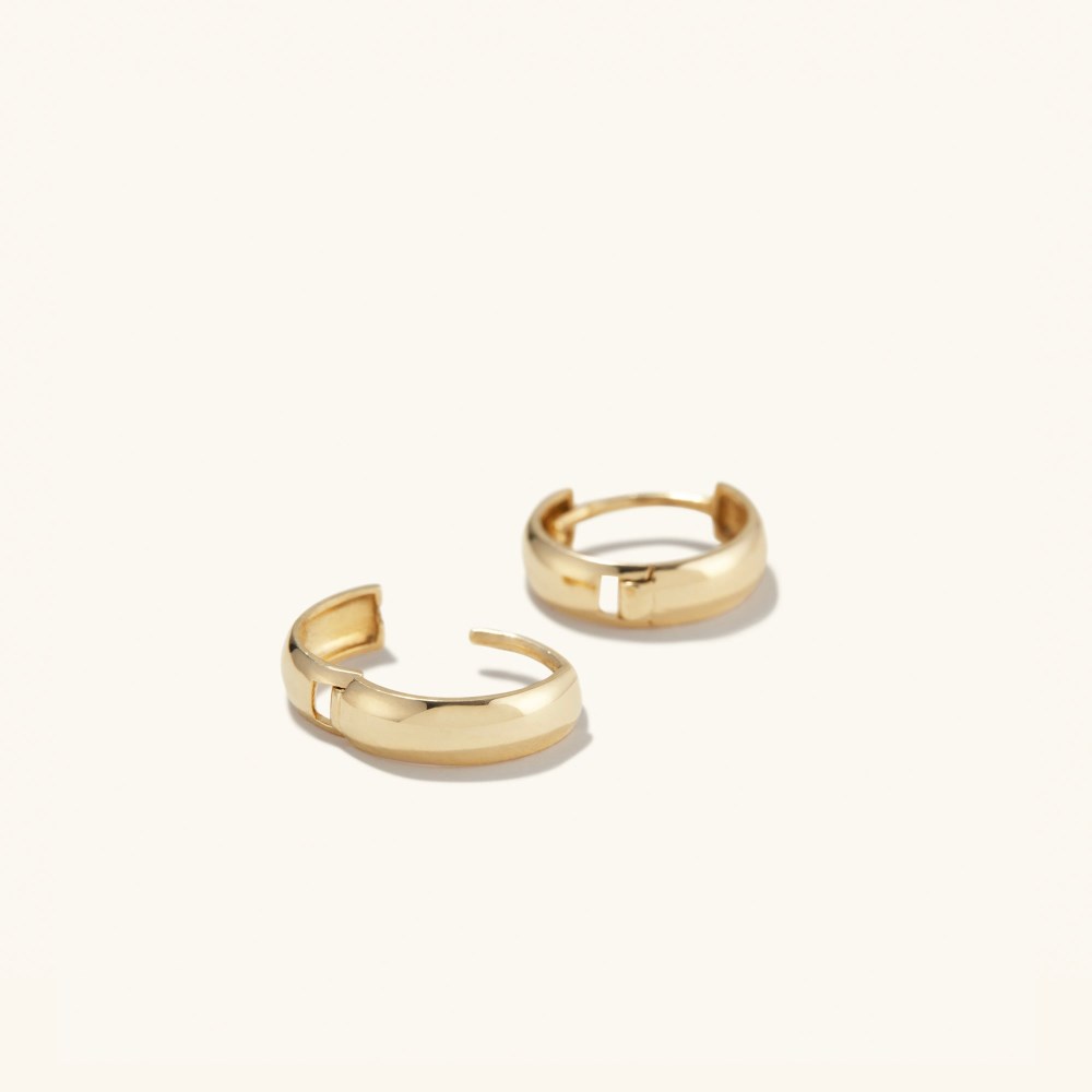 Mejuri Bold Huggie Hoops - 14k Yellow Gold