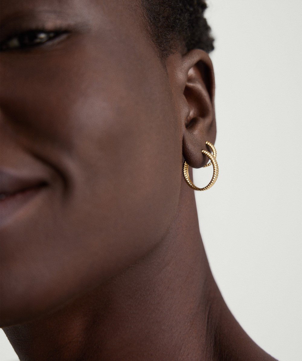 Mejuri Bold Texture Medium Hoops - 14k Yellow Salmon Gold