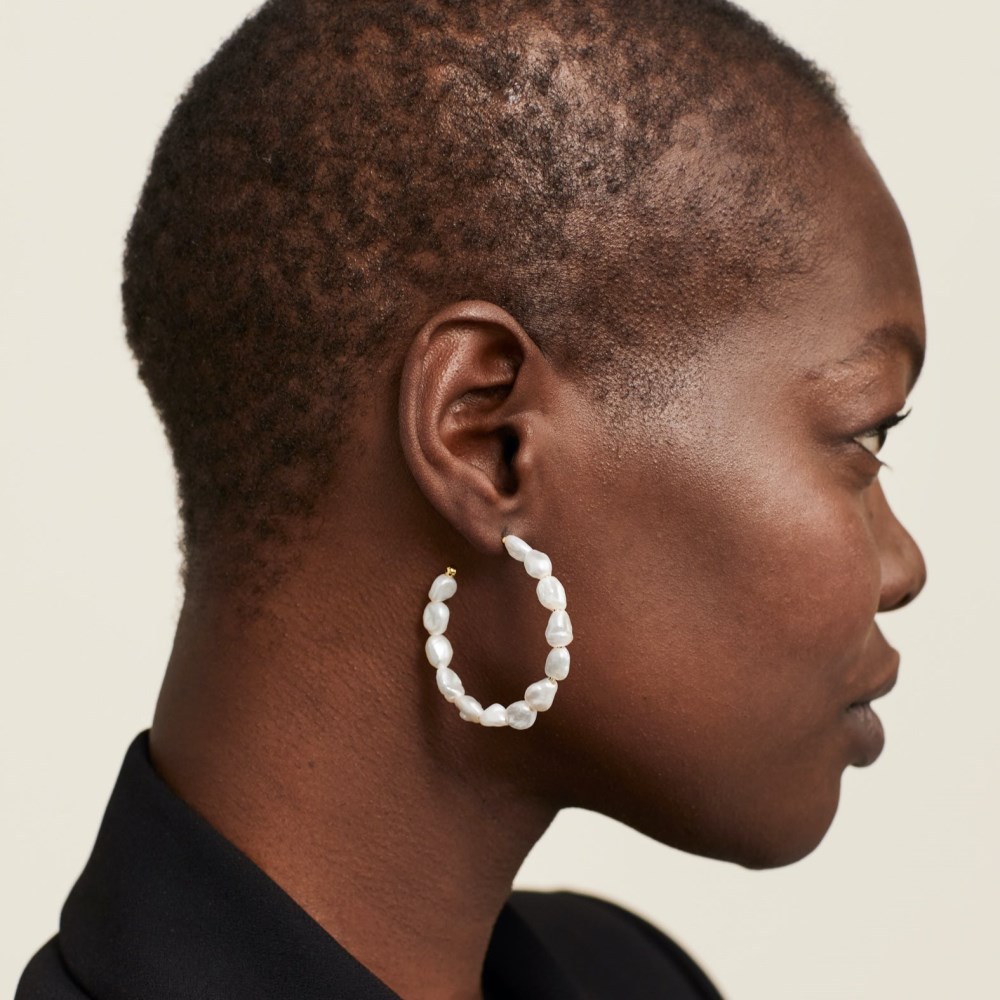 Mejuri Bold Pearl Hoop Earrings - Gold Vermeil