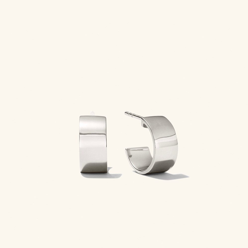 Mejuri Daily Huggie Hoops - Sterling Silver