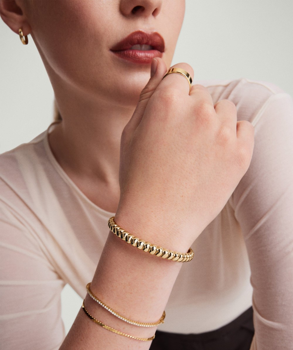 Mejuri Puffy Charlotte Cuff Bracelet - Gold Vermeil