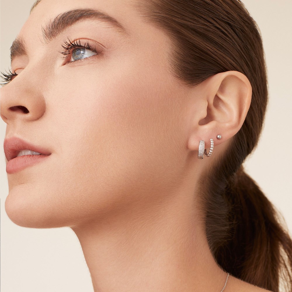 Mejuri Bold Pavé Diamond Huggie Hoops - 14k White Gold
