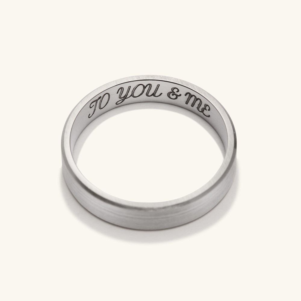 Mejuri 4mm Smooth Band - Titanium