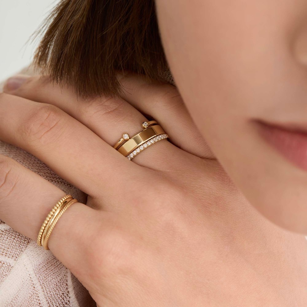 Mejuri 4mm Smooth Band - 14k Yellow Gold