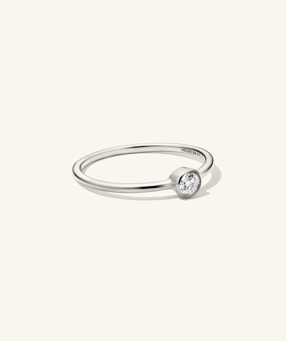 Mejuri Lab Grown Diamond Solo Ring - 14k Yellow Gold