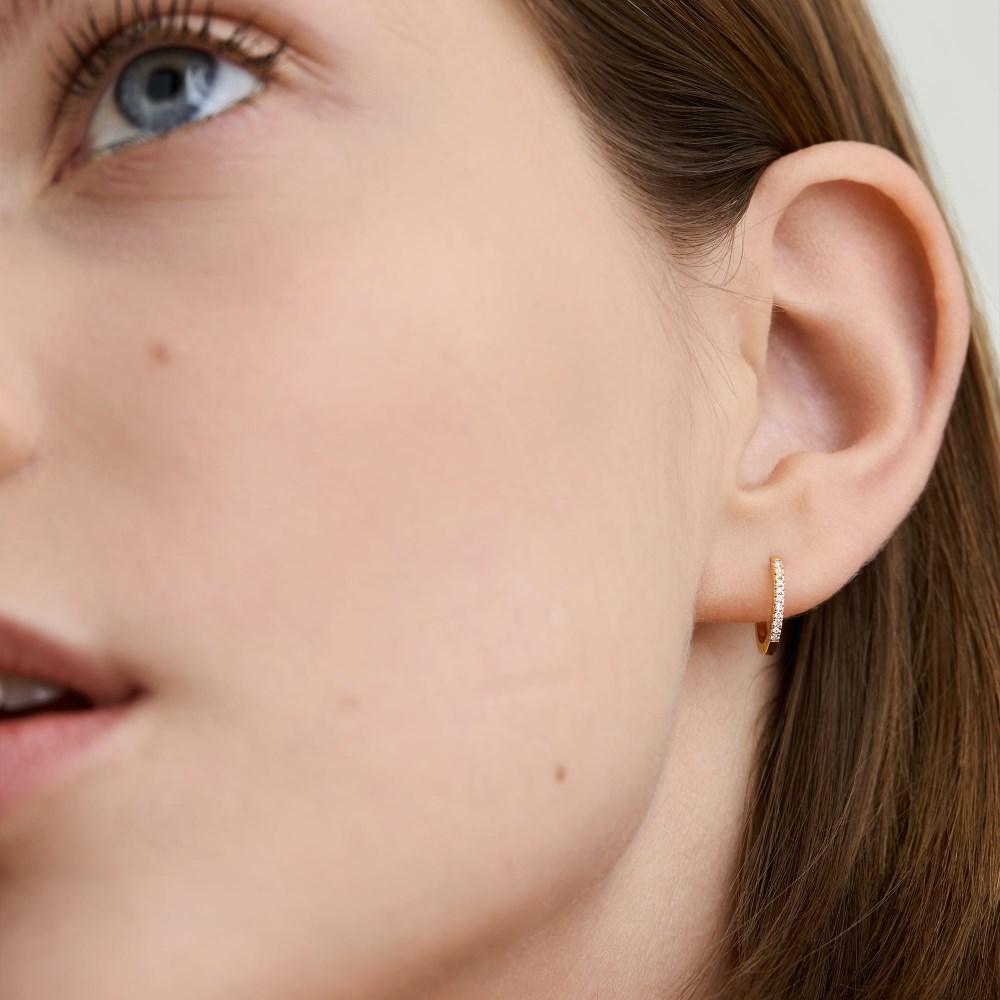 Mejuri Pavé Diamond Huggie Hoops - 14k Yellow Gold